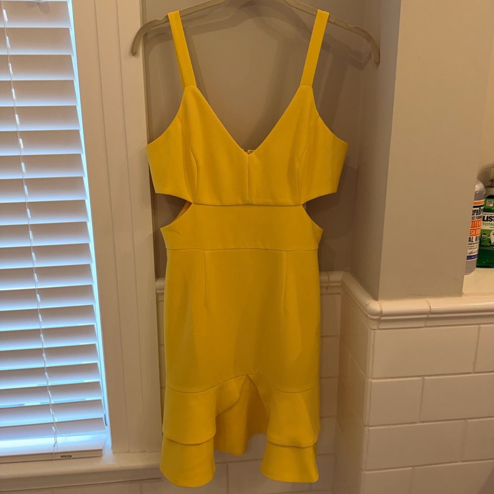 Adelyn Rae Yellow Mini Dress
